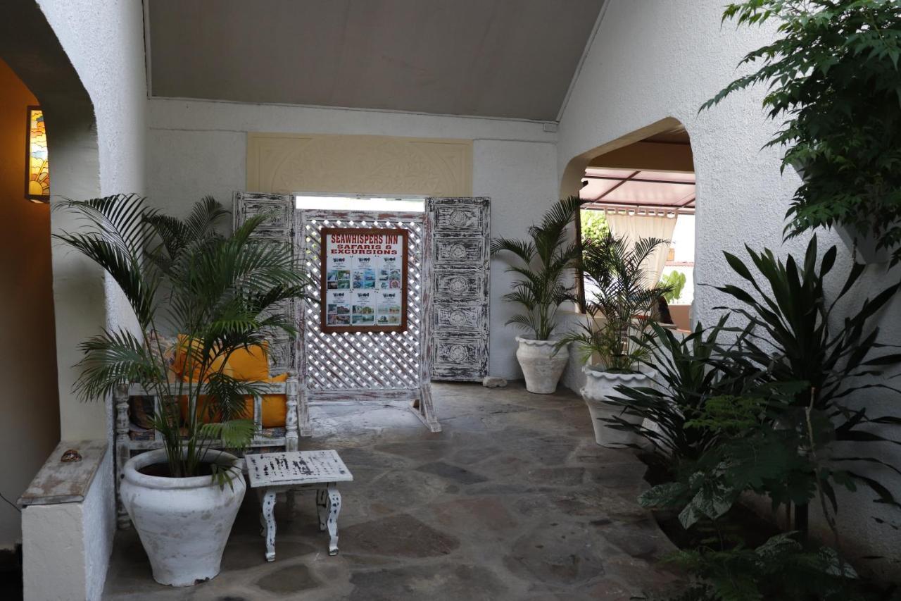 Seawhispers Inn Watamu Exterior photo